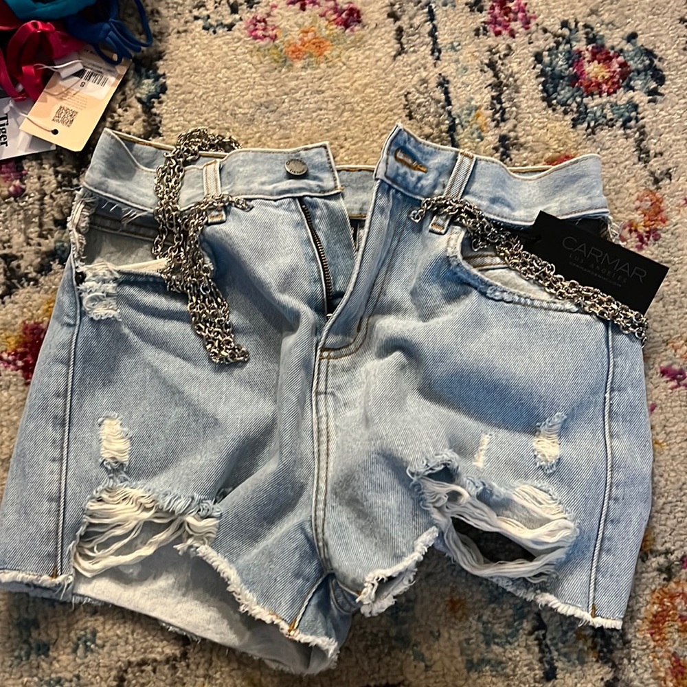 Carmar denim shorts never worn with tags cut out pockets with chains